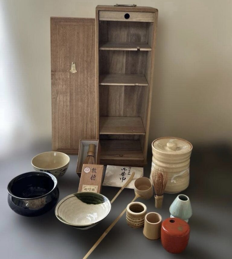 【北九州市八幡西区】古い茶道具、実はすごい価値かも？！歴史や種類、高く売るコツをプロが解説！
